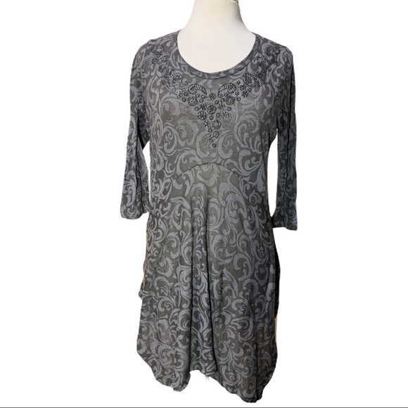 Studio Gem Q. Tops - **5/$20** Studio Gem Q. Gray Filigree 3/4 Sleeve Tunic/Dress M